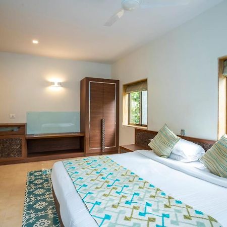 Holiday Goa Otel Arpora Dış mekan fotoğraf