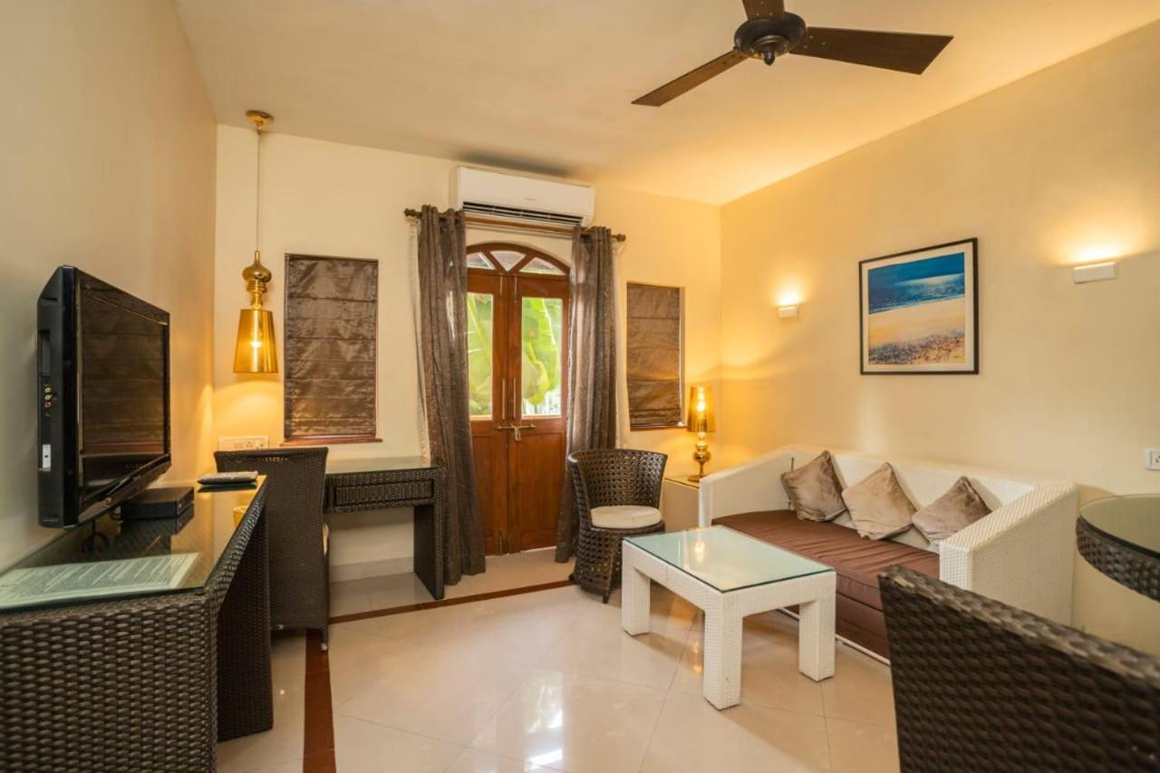 Holiday Goa Otel Arpora Dış mekan fotoğraf