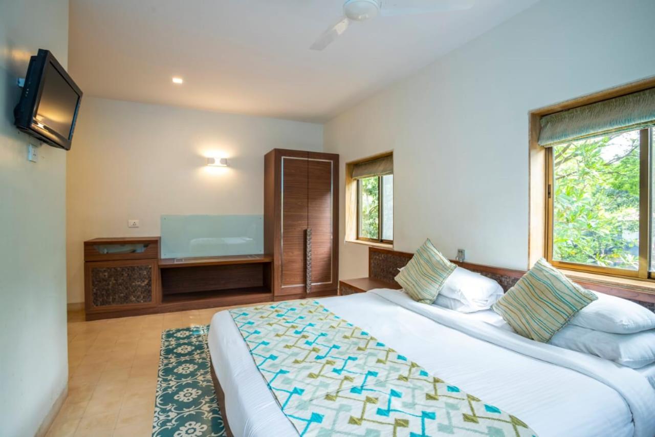 Holiday Goa Otel Arpora Dış mekan fotoğraf